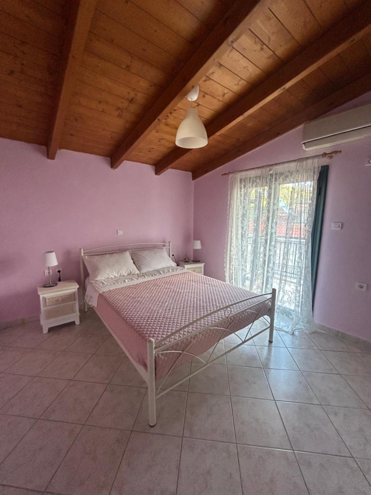 Lena S Apartment Ναύπακτος Εξωτερικό φωτογραφία